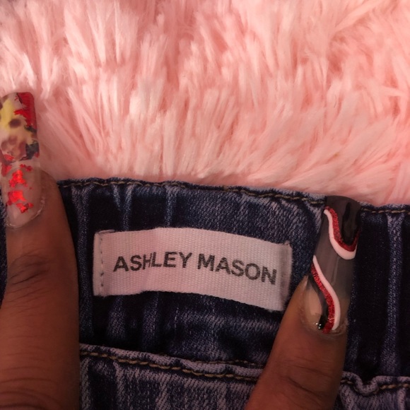 SOLD Ashley Mason Distressed Drawstring Waist Skinny Jean Jeggings - Picture 4 of 6